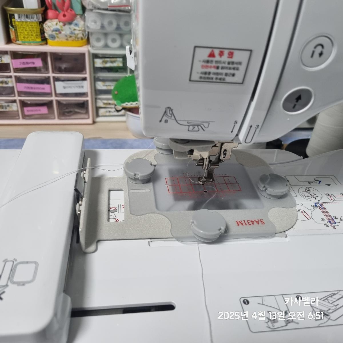 how to thread bobbin brother